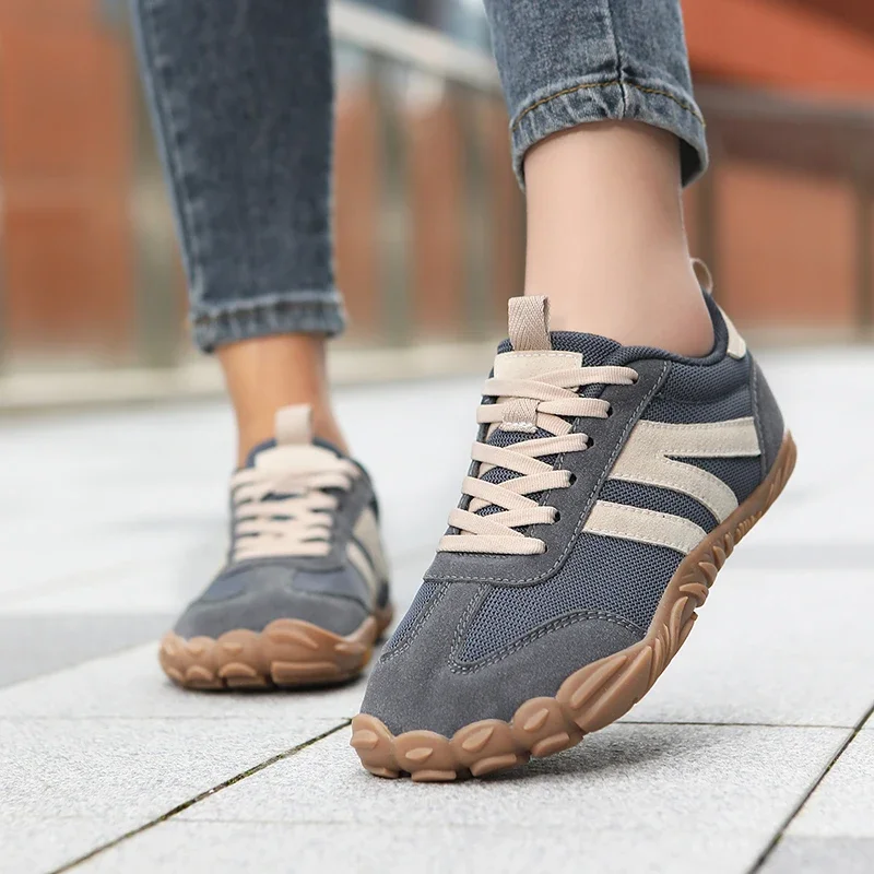 2026 Summer New Barefoot Wide Toe Sneakers Mens Womens Minimalist Traning Shoes Retro Outdoor Breathable Non-slip Walking Shoes image 2
