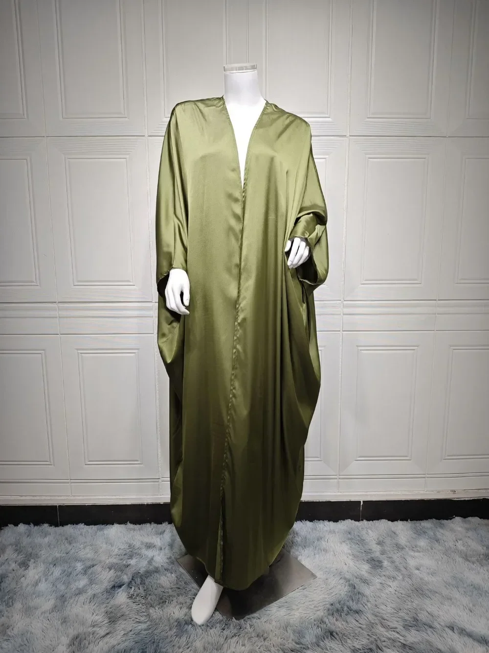 Abaya Elegant Muslim Eid Abayas Satin Cardigan Casual Women Bat Sleeve Long Maxi Dress Kaftan Party Ramadan Modest Caftan 2024