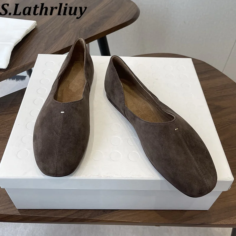 Flat Shoes Women Suede Retro Round Toe Casual Bean Shoes Spring Summer Shallow Mouth Single Shoes Grandma Shoes Lazy Loafers