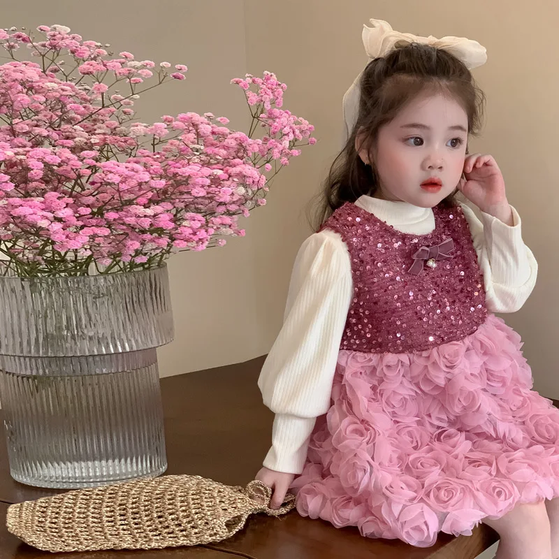 

Новое осенне-зимнее стильное корейское платье принцессы с бантом и пайетками для девочек, комплект из двух предметов