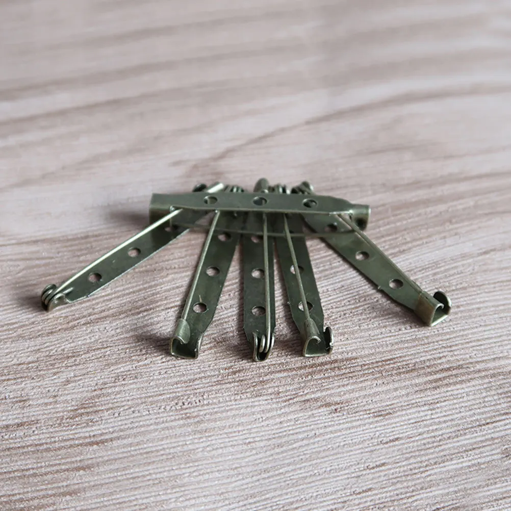 

200Pcs Safety Pins Alloy Brooch Pin Backs Bronze 3cm Three Holes DIY Crafts Fastening DIY Jewelry Making Safety Pin