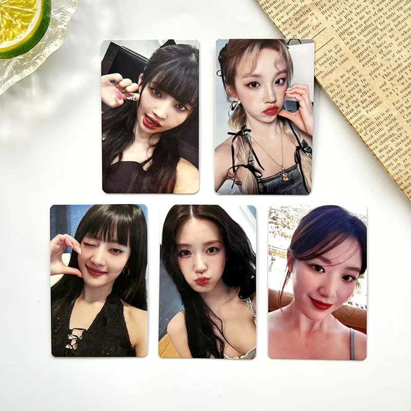 

5Pcs/Set KPOP (G)I-DLE JAPAN LIVE Stage Selfie Photocards YUQI Miyeon Shuhua Two Sides Postcards NEVERLAND Collection Gifts