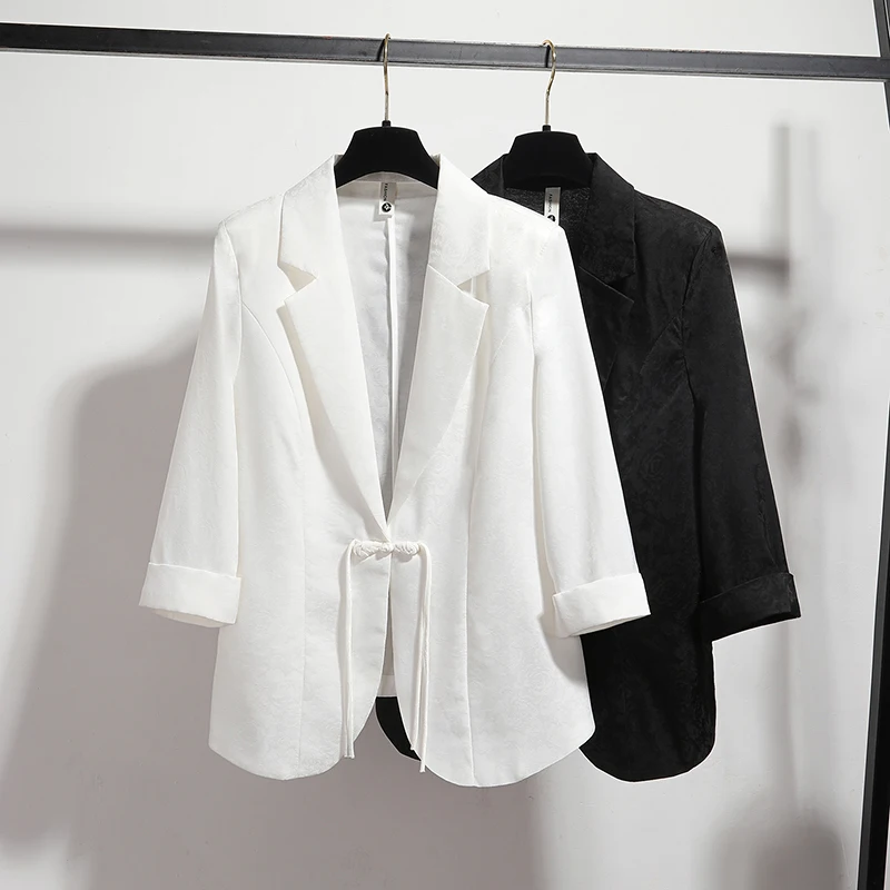 

Slim Fit Floral Embroidery ort Sve Chinese Sle Women's Jaet Thin Outerwear Summer 2025 New Faion Trend