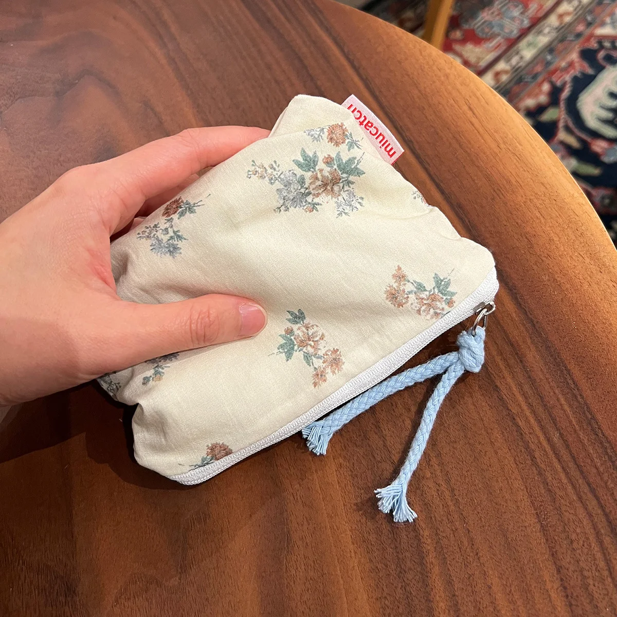 Floral Vintage Peony Chinese Style Lipstick Cushion Compact Sanitary Napkin Women Small Makeup Storage Bag