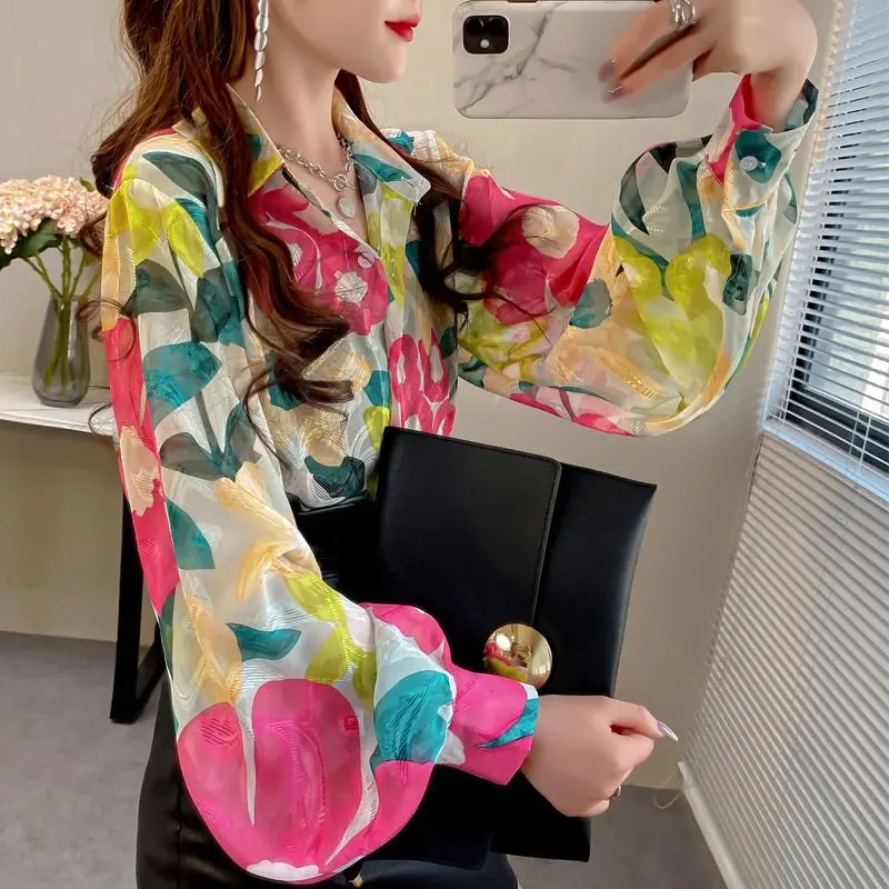 2024 New Spring and Autumn Streetwear Loose and Stylish Versatile Long Sleeved Blouses Lapel Printed Button Women\'s Shirt Top