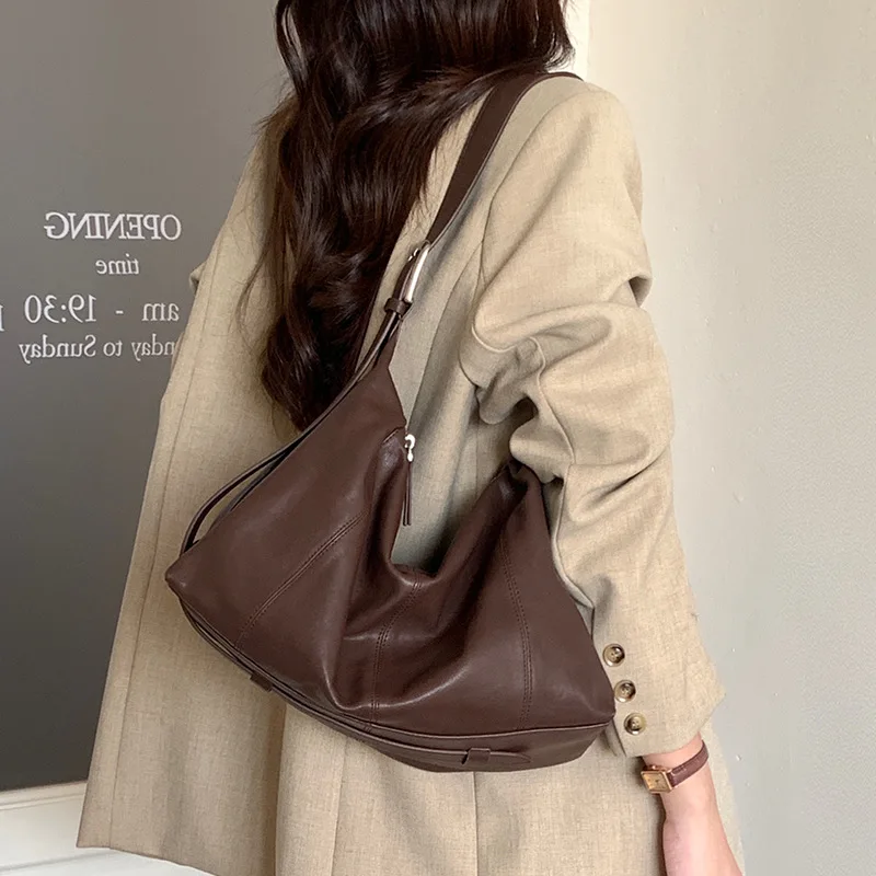 

Lazy Style Sheepskin Vegetable-tanned Hobo Large-capacity Casual Soft Leather Women's 2026 Single-shoulder Tote Bag