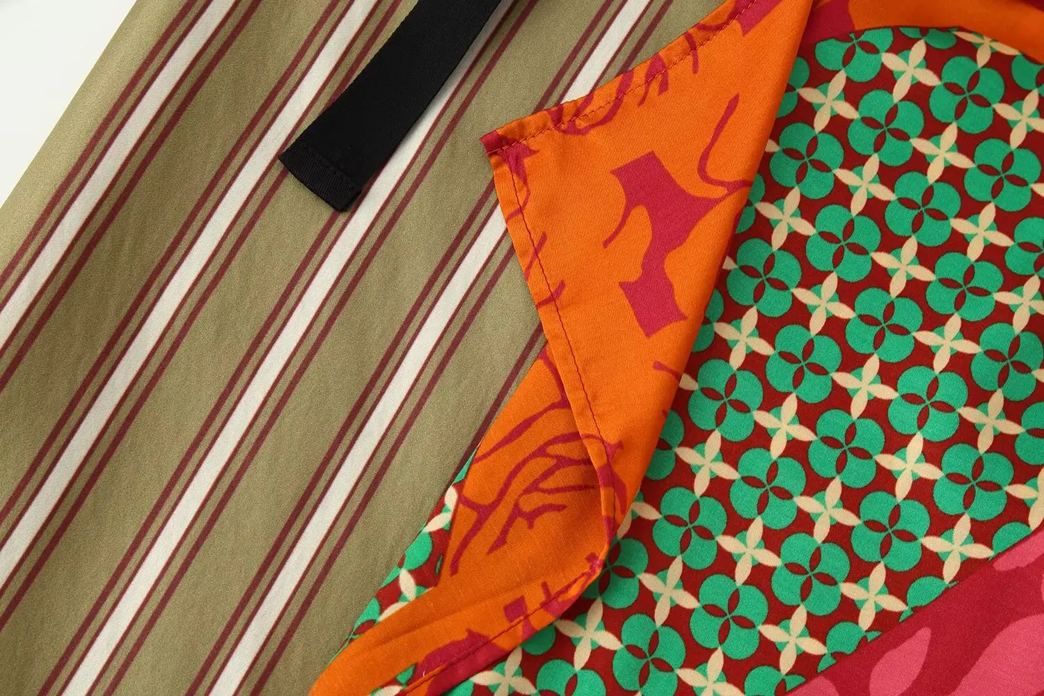 KONDALA Vintage Patchwork-Print Bohemian Damen-Maxirock – Modischer Sommer 2026 Schnürrock mit Streifen für Urlaub und Strand, Asymmetrischer Rock – Detail 6