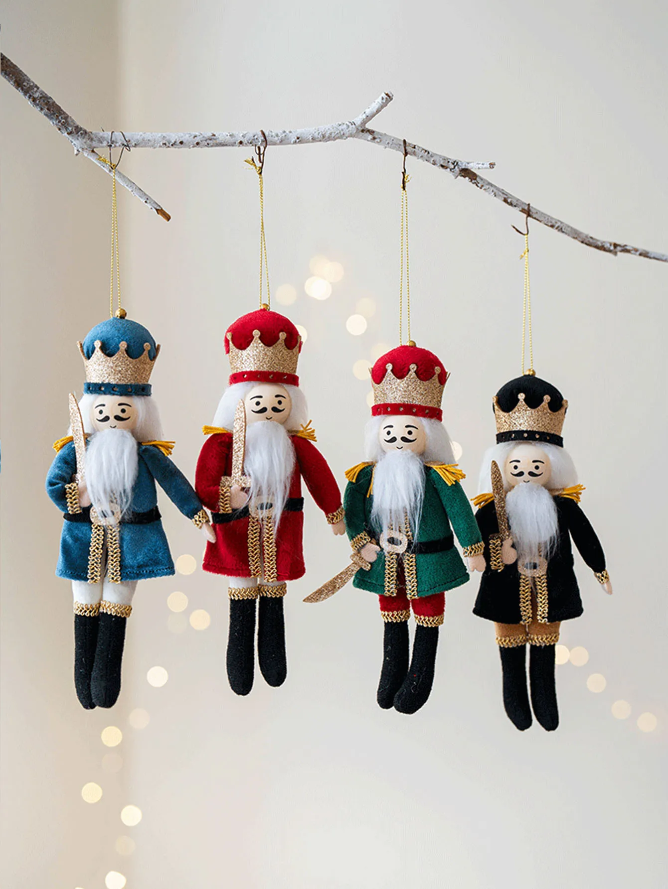 Weihnachten Nussknacker Dekorationen Weihnachtsbaum Ornamente Stoff Nussknacker Soldaten mit Samt Kleidung Anhänger für Weihnachtsdekoration