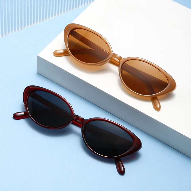2 stücke Nieten Braun Mode Cat Eye Sonnenbrille für Frauen Marke Designer Sonnenbrille Weibliche Dreieck Shades UV400 Lila Brillen