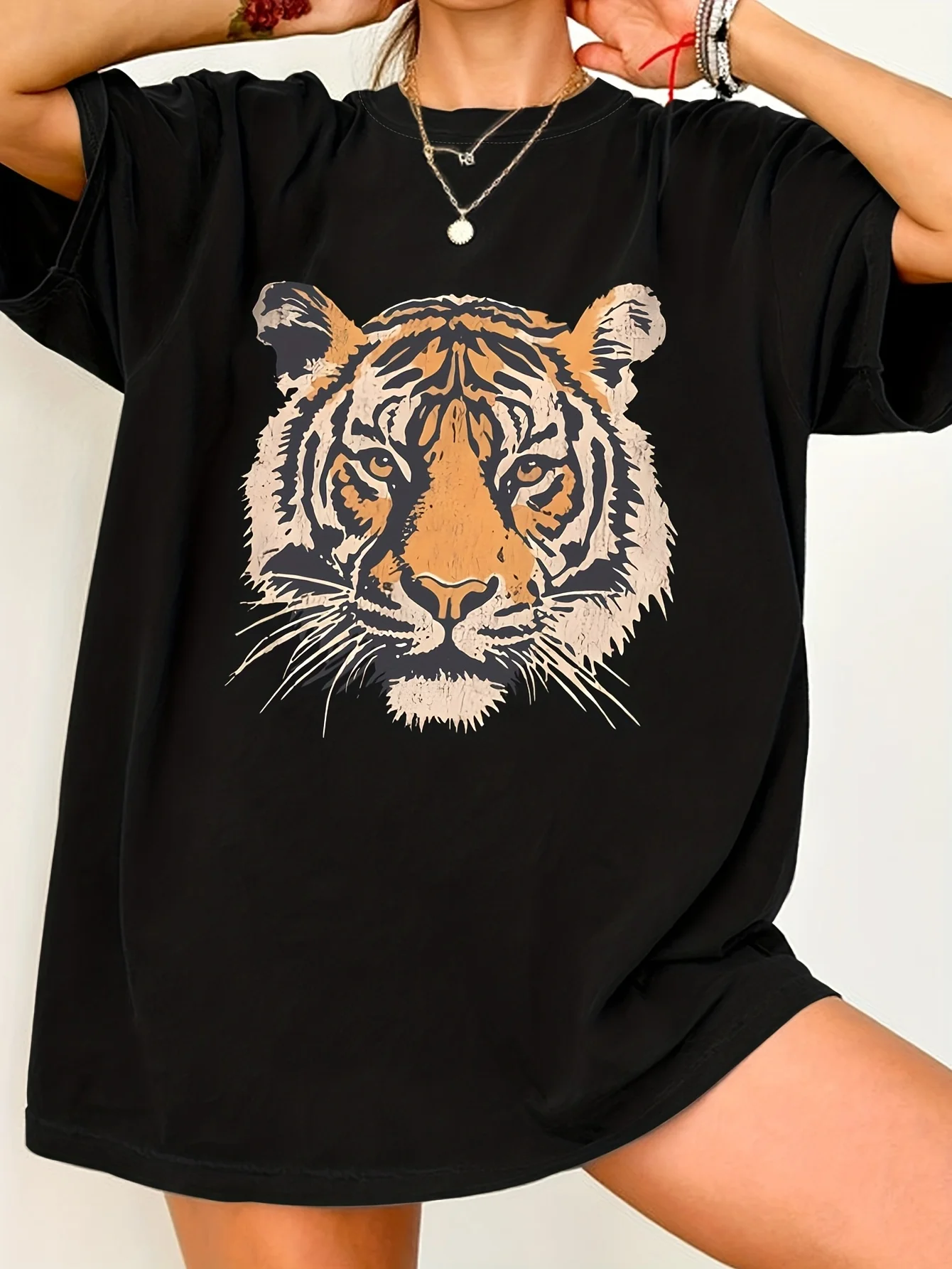 Sommer-Cartoon-Tiger-Print-T-Shirts für Damen, Baumwolle, Oversize-T-Shirts, Basic-Tops mit O-Ausschnitt und kurzen Ärmeln, lässige Damenkleidung