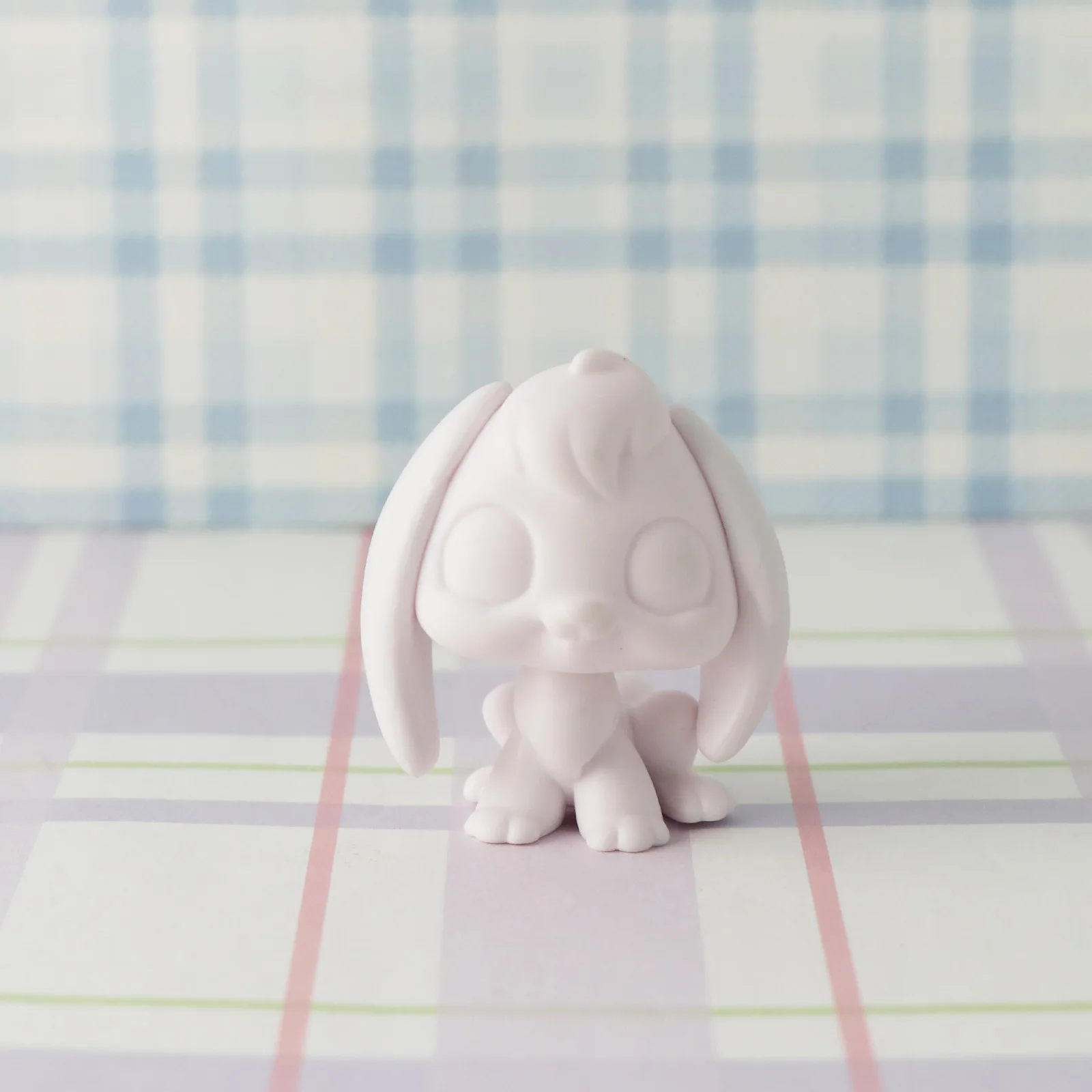 

LPS Minilpsshop Pet Shop Rare Animal White Base Robbit 104 DIY Paint Parent Child Interactive Toys Sending Boys and Girls Gifts