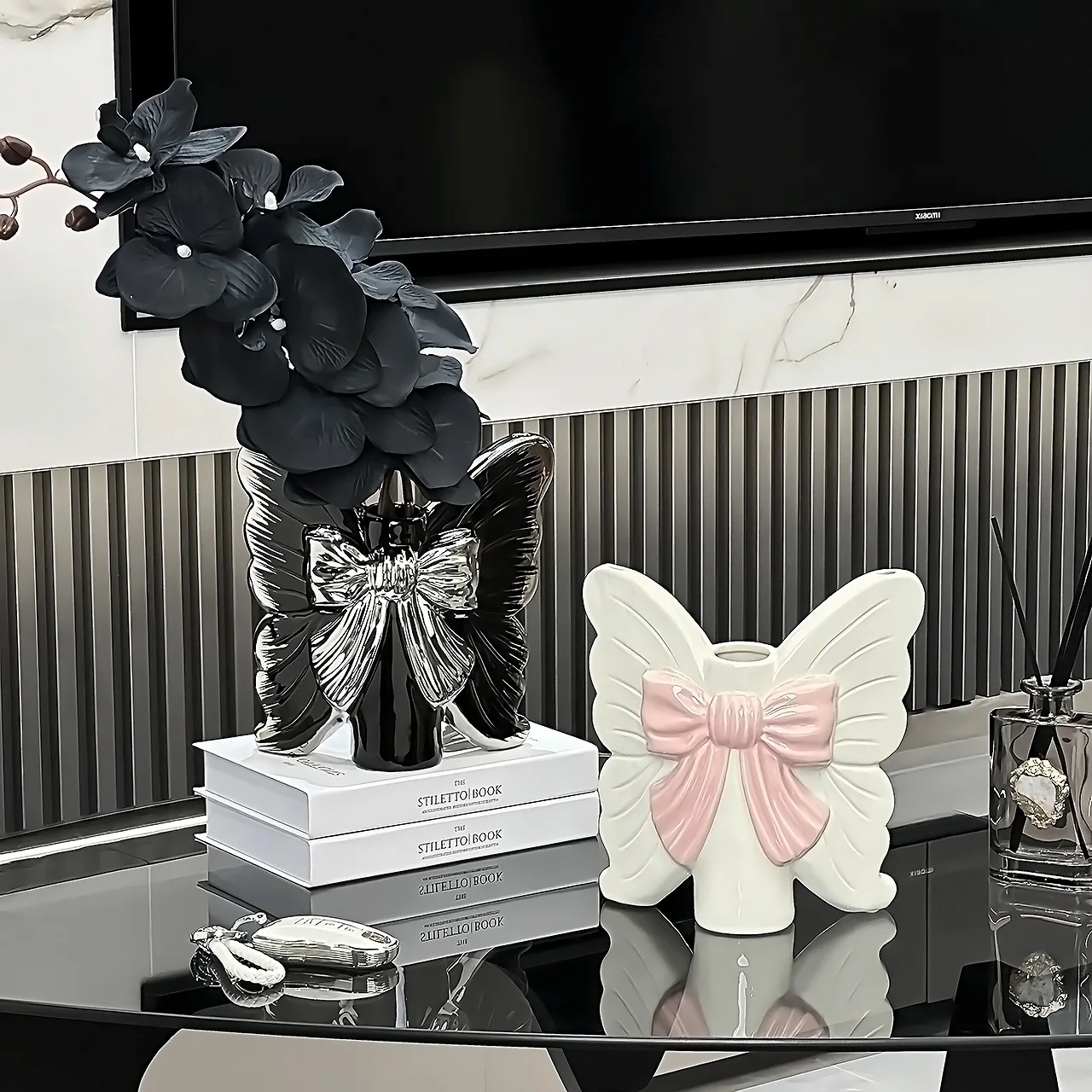 Advanced Butterfly Ceramic Vase Decoration,Bow Element Decoration for Living Room TV Cabinet,Photography Props Housewarming Gift