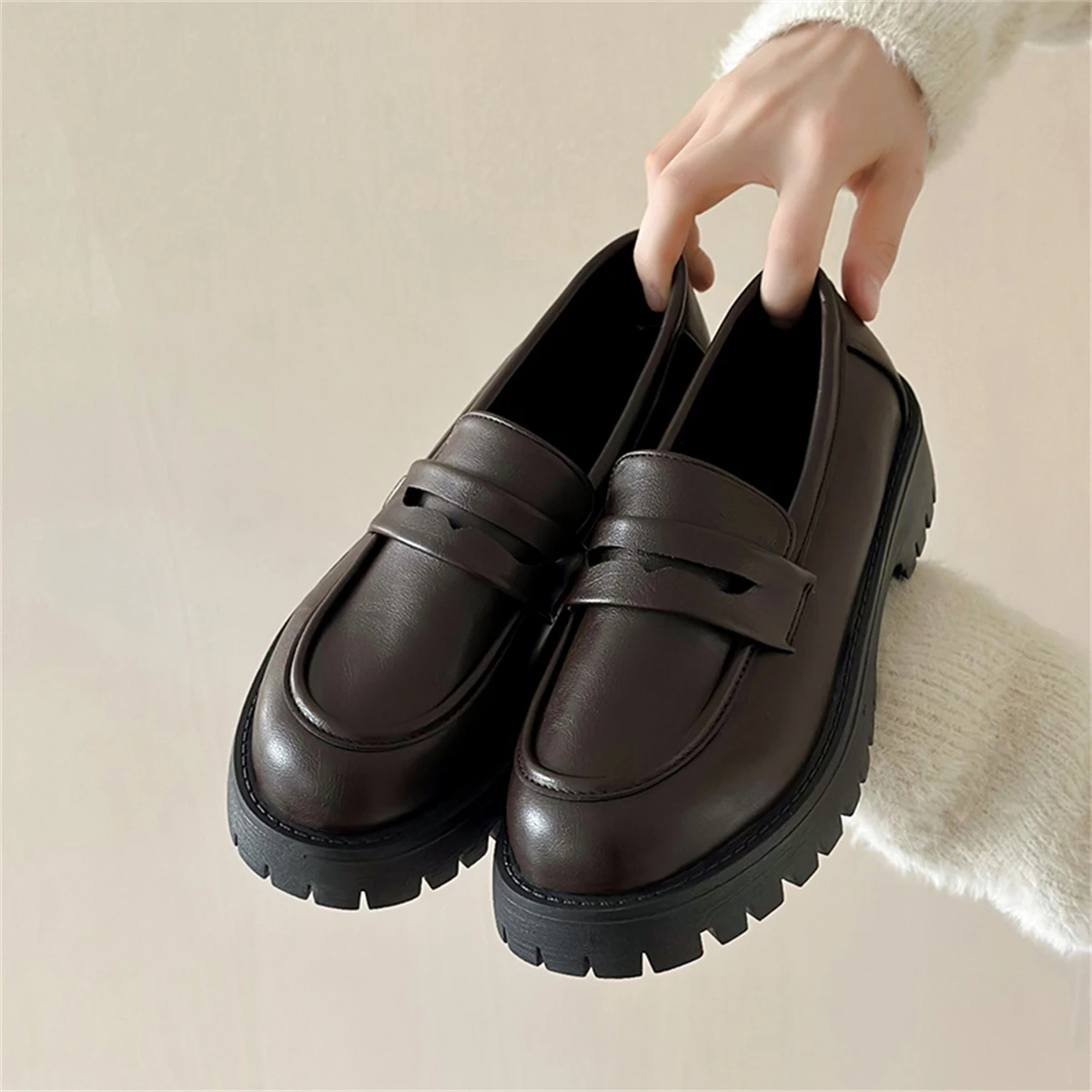 

New Women's Black Leather Platform Loafers for Women Preppy Style Slip On Student Shoes Woman Thick Bottom Single Shoes Size 43