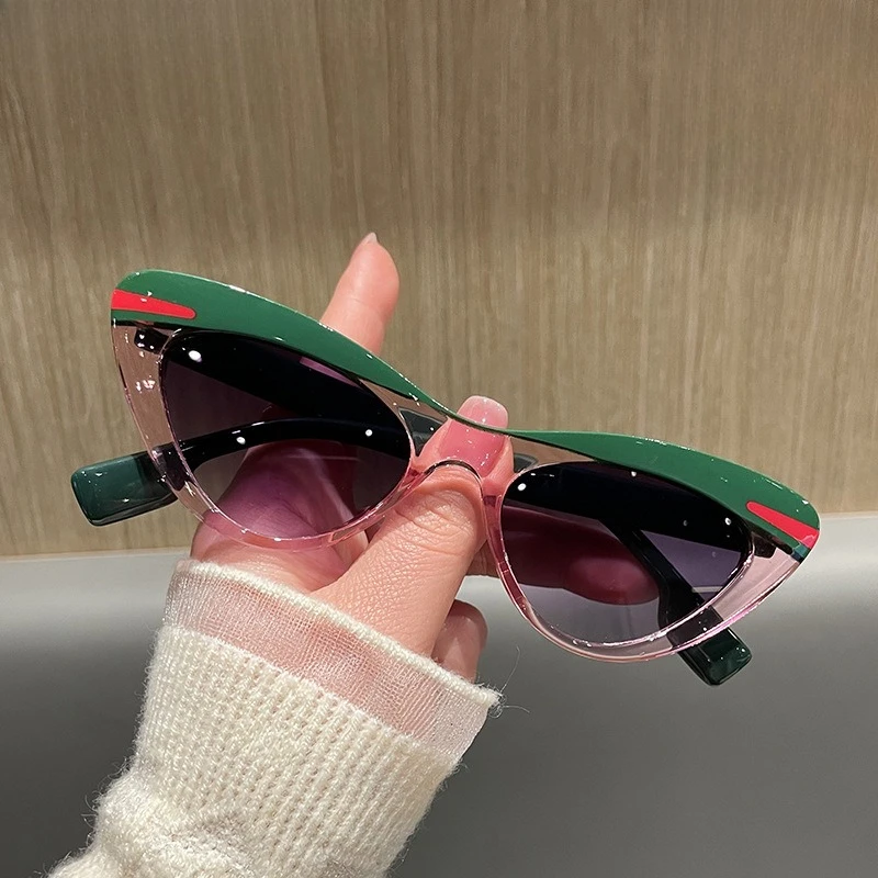 Modische Sonnenbrille mit kleinem Rahmen, Cat-Eye-Sonnenbrille mit farbblockiertem Rahmen, transparente zweifarbige Retro-Sonnenschutzbrille für Damen