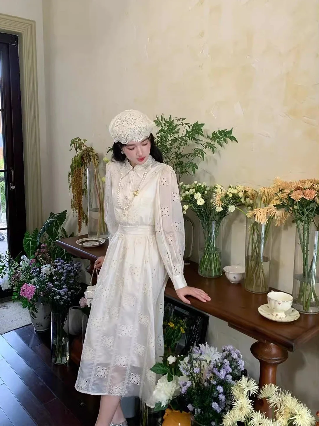 

Ele White Long Sve irt Women's Hollow out Set French Sle Button up Breathable Straight Cut Girl's Faion