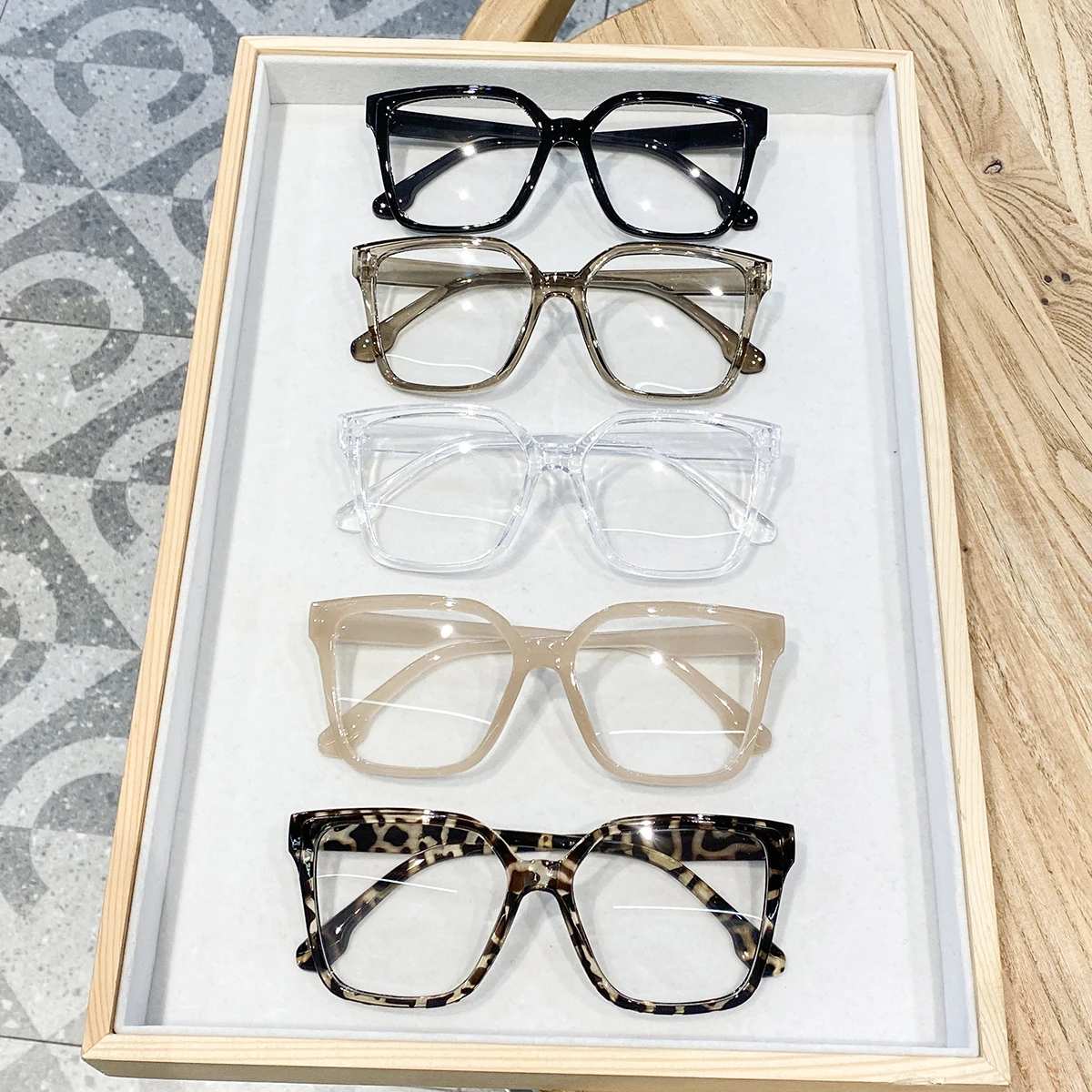 5Pcs Women's Plastic Cat-Eye Oversized Jelly-Colored High-End Exquisite Elegant Artistic Temperament Ins Sexy Trendy Casual Stylish Fashion Non-Prescription Glasses