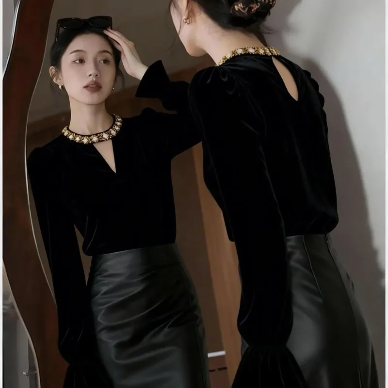 

Women's Autumn Winter Graceful Vintage T-Shirts Office Lady Black Flare Sleeve Pullover Tops 2025 New Clothing Female