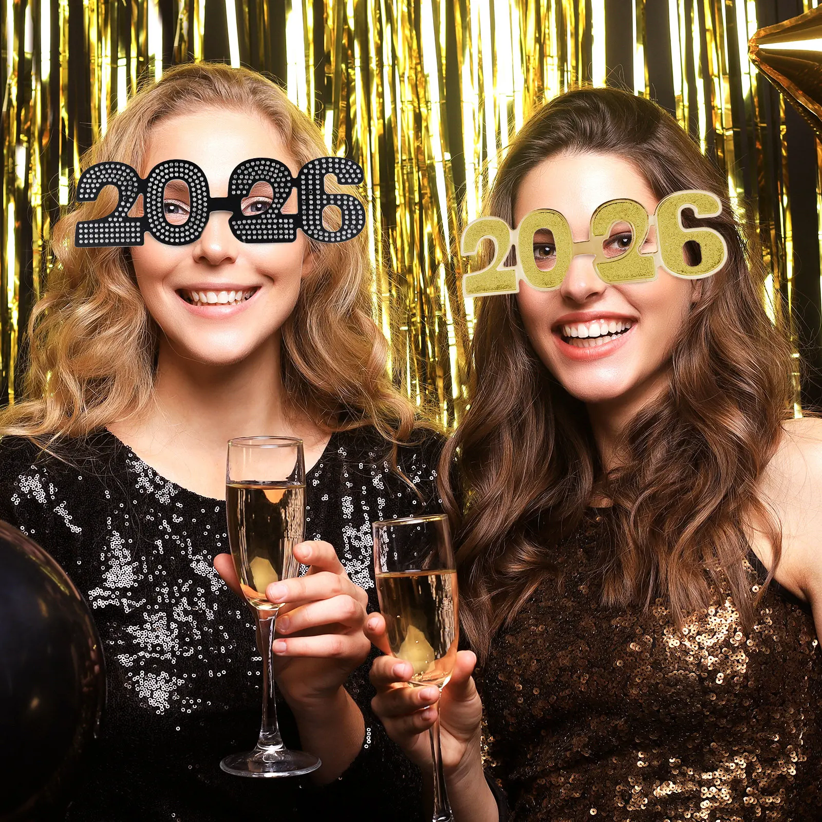 

Набор из 5 пластиковых очков 2026 с блестящей небьющейся оправой, идеально подходят для новогодней вечеринки, выпускного бала, фотозоны, призов для игр, подарков