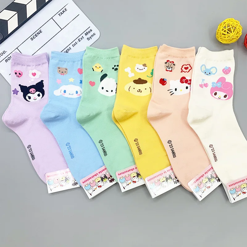 

New Kawaii Sanrio Kuromi Mymelody Cinnamoroll Pom Pom Purin Badbadtz-Maru Keroppi Socks Ins Christmas Gift for Girls