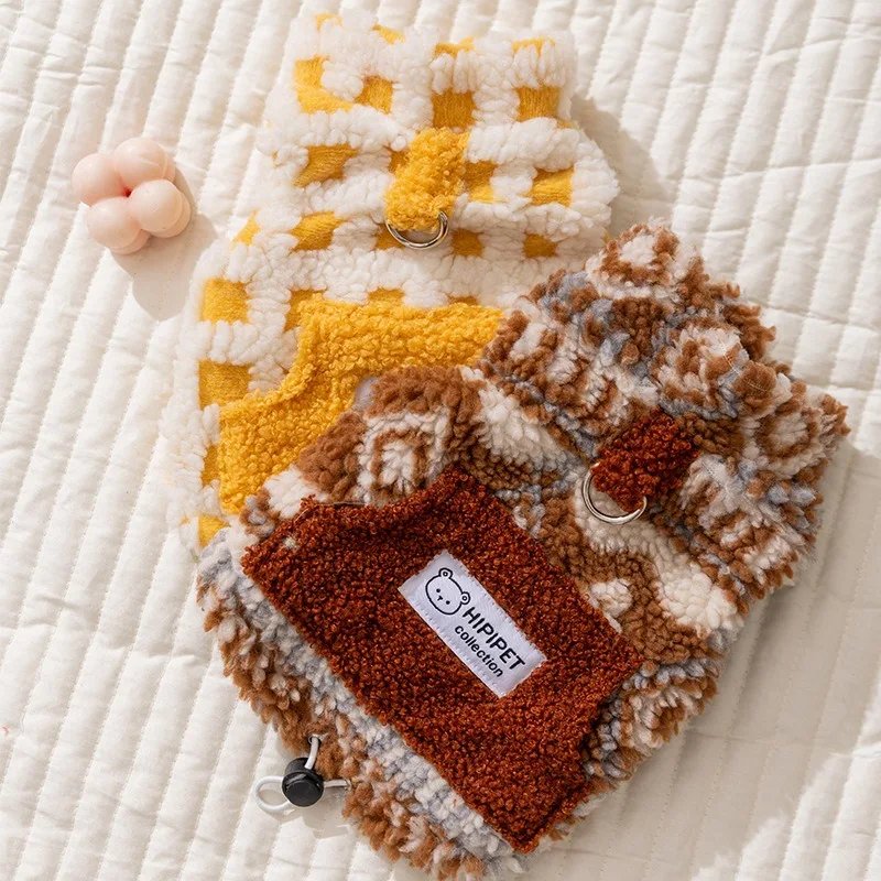 

Yellow Lambswool Teddy Vest Winter Warm Clothing for Bichon Thickened Jacket for Small and Medium-sized Dogs with Leash Hook