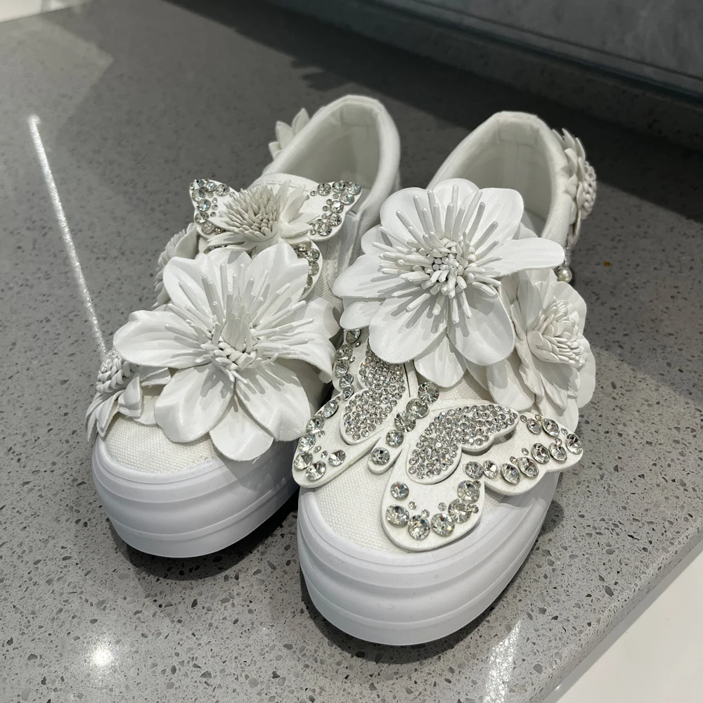 Bride Sneakers White 3cm Platform Comfortable Flower Crystal Bow High Quality Plus Size Round Toe Wide Foot Casual Canvas Shoes