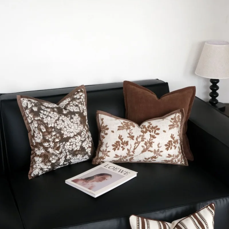 

Vintage Brown Floral Jacquard Throw Pillow Cover Chenille Trim Neutral Cushion Cover Textured Cushion Case for Sofa Home Decor