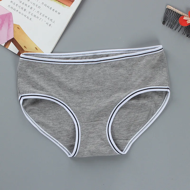 Breathable Solid Color Middle Waist Cotton Briefs Japanese Korean Style for Teen Girls 7-13 Years Old Panties