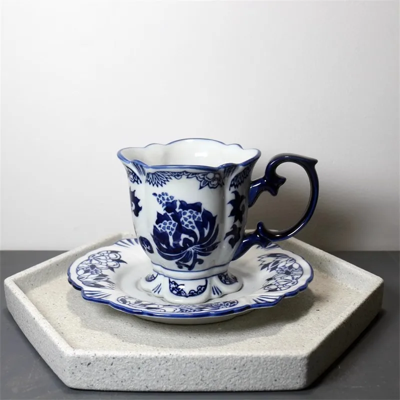 Blue and white porcelain coffee cup and saucer set, new Chinese retro cool white open dining table ornament