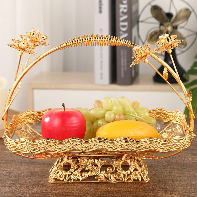 Large upscale portable fruit basket embossed glass rectangular fruit basket banquet wedding golden fruit