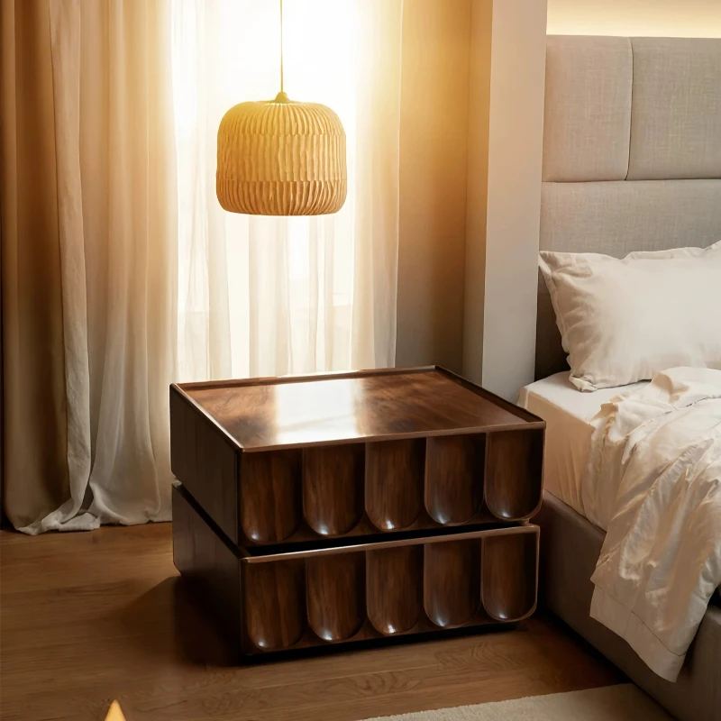 Japanese Luxury Bedside Table Dark Brown Elegant Narrow Modern Night Stand Storage Nordic Mesitas De Noche Bedroom Furniture