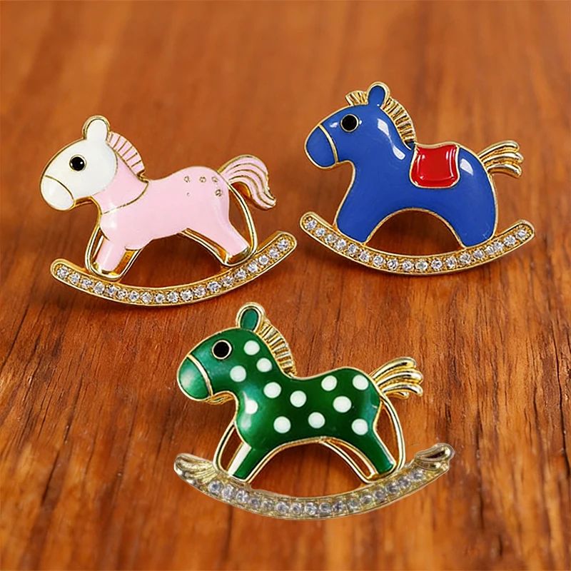 Exquisite Fashion Animal Pony Brooches For Women Clothing Coat Jewelry Accessories Gifts