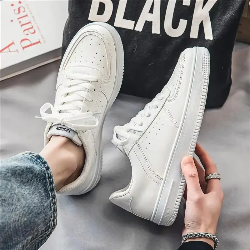 

2025@@@New white men's shoes in 2025, pure white sports shoes for handsome and casual young students in spring.
