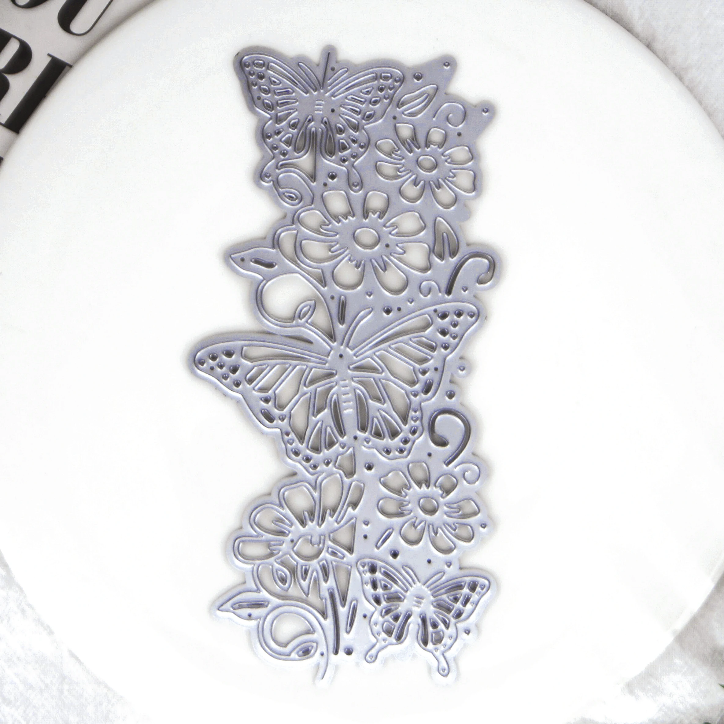 Butterfly Flowers Border Edge Cutting Metal Cutting Dies for DIY Scrapbooking Decorative Card Making Embossing Craft Stencil