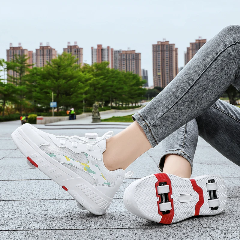 

Boys' No-Tie Roller Sneakers: Fall 4-Wheel Retractable Cool Skates, Kids' Student Wheeled Shoes