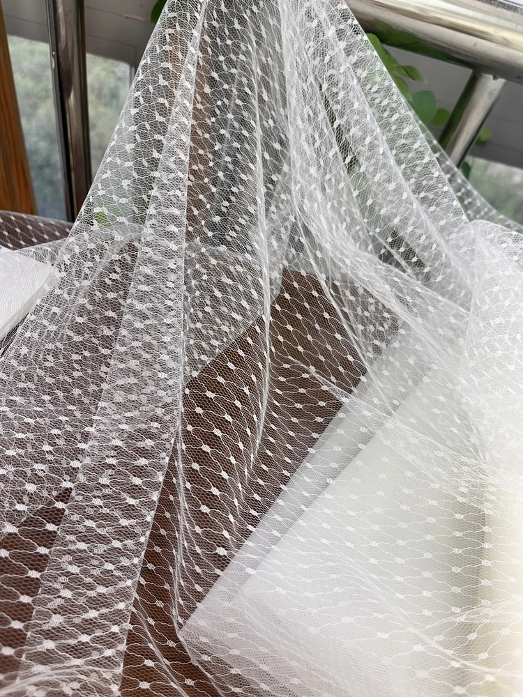 نقاط الدانتيل الأبيض شبكة لينة السماء المرصعة بالنجوم شبكة شفافة الخياطة تنورة ملابس الأطفال الزفاف DIY النسيج