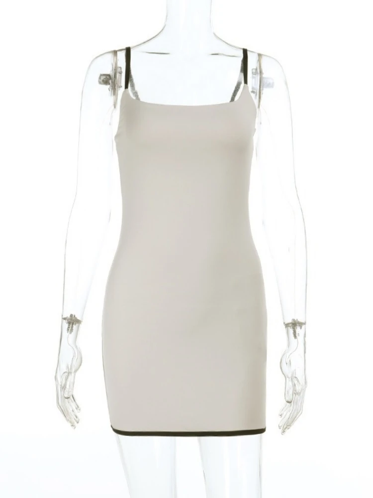 فستان قصير صلب للنساء ملابس النادي بألوان متباينة ملزمة Y2k ملابس بياقة مربعة فيستدو فيمينينو قطعة واحدة ملابس الشارع