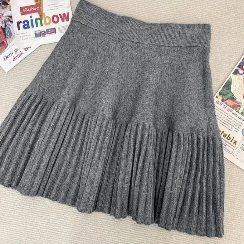 Three-piece Set Woman Tank Top Sweater Pleated Skirt Women\'s Clothes Y2k Vintage Suits Streetwear Harajuku Design Chic Skirt Set