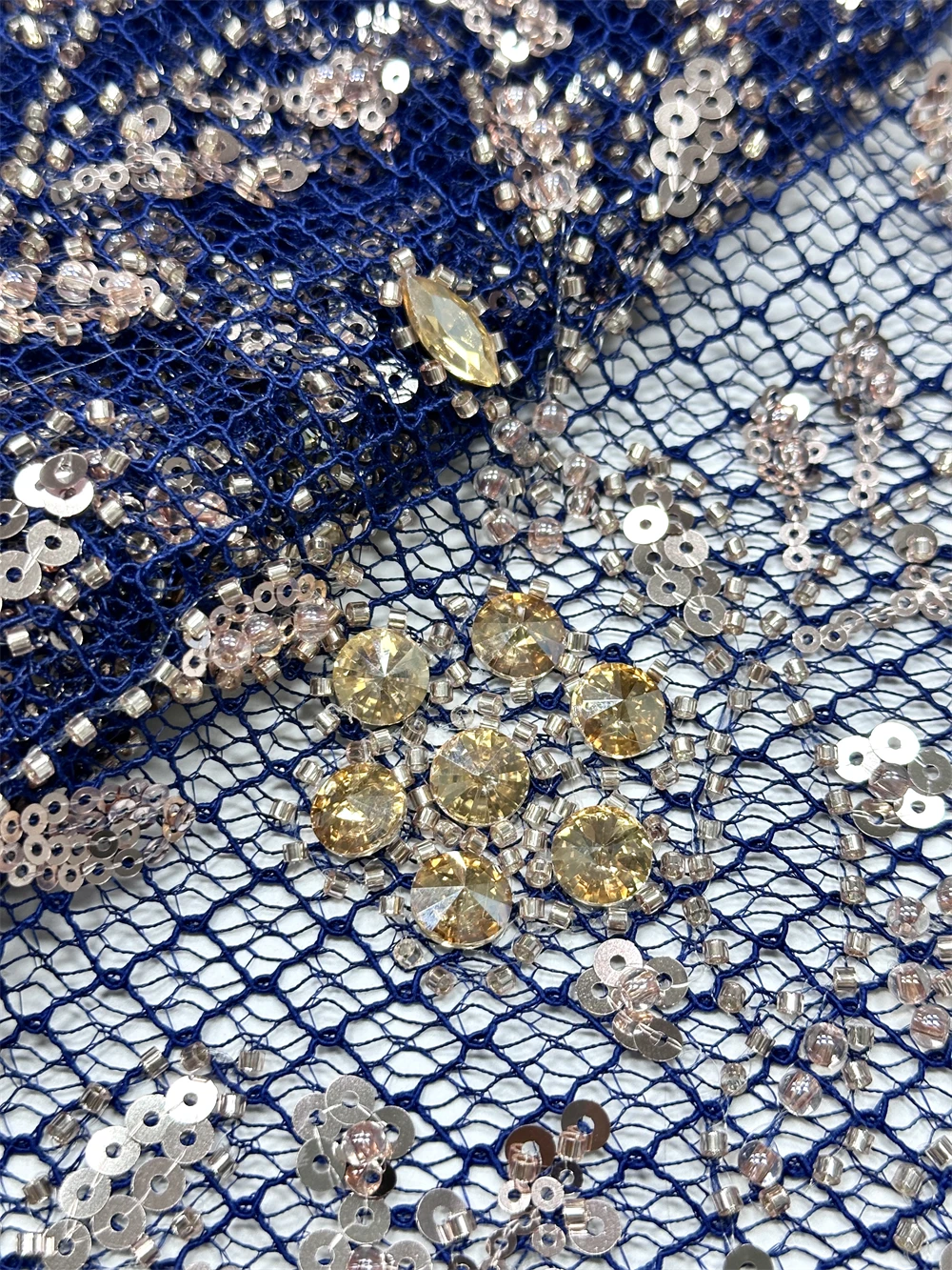 

African Sequins Beaded Groom Lace Fabric High Quality French Tulle Lace Fabric 2026 Embroidery Nigerian Lace Fabrics