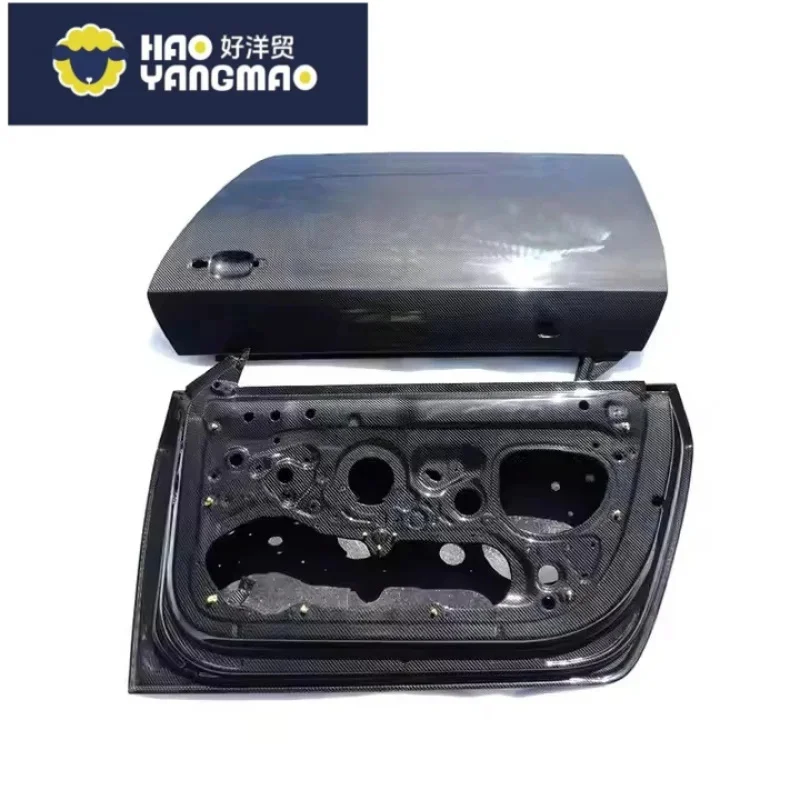 Applicable to UV-Protected Dry Carbon Fiber Car Door Panels Tailored2016-2019 TT MK3 8S Series​