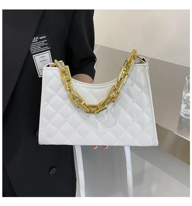 Fashion Shoulder Bags Check Pattern Handbags PU Leather Chain Shoulder Bag 2022 Shopping Bag Zipper Embossed Underarm Bag