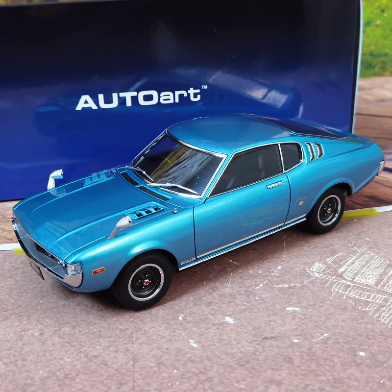 AUTOART 1:18 Toyota Celica LIFTBACK 2000GT (RA25) Car model Sports
