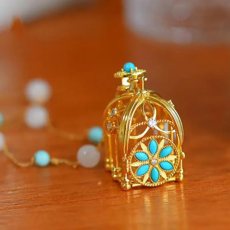 Gorgeou Exquisite Style Gold Color Imitation Turquoise Flower Filament Bird Cage Necklace Women High End Luxury Banquet Necklace