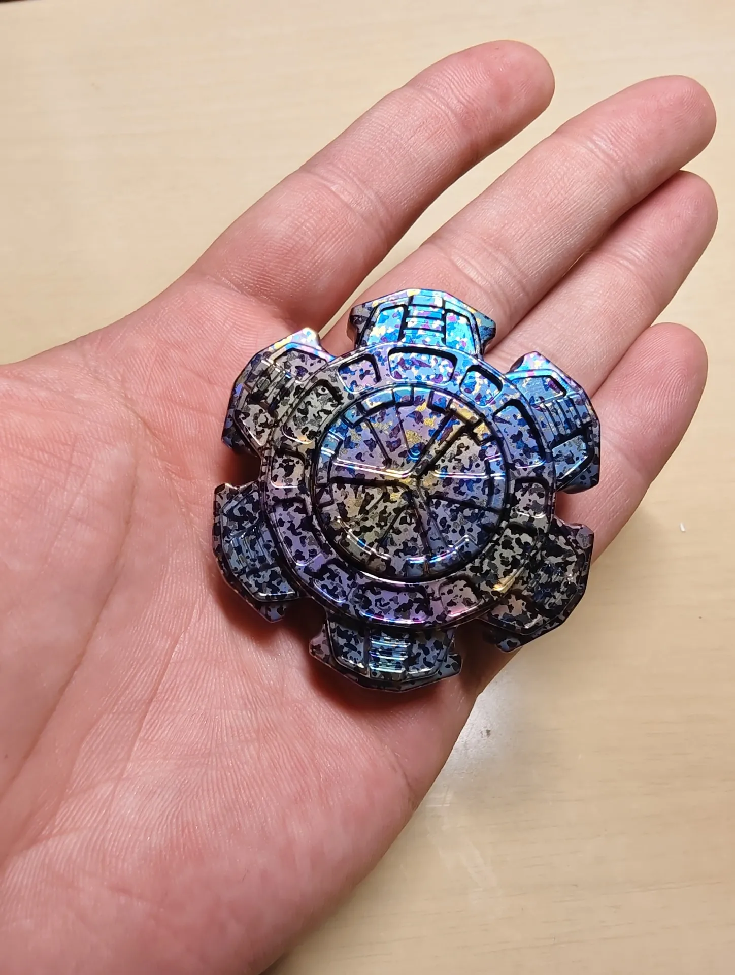 Used EDC Titanium Alloy Edc Detonated Armor Opening Gyro, Titanium Splashing Ink, Only Unpacking, No Bumps and Scratches