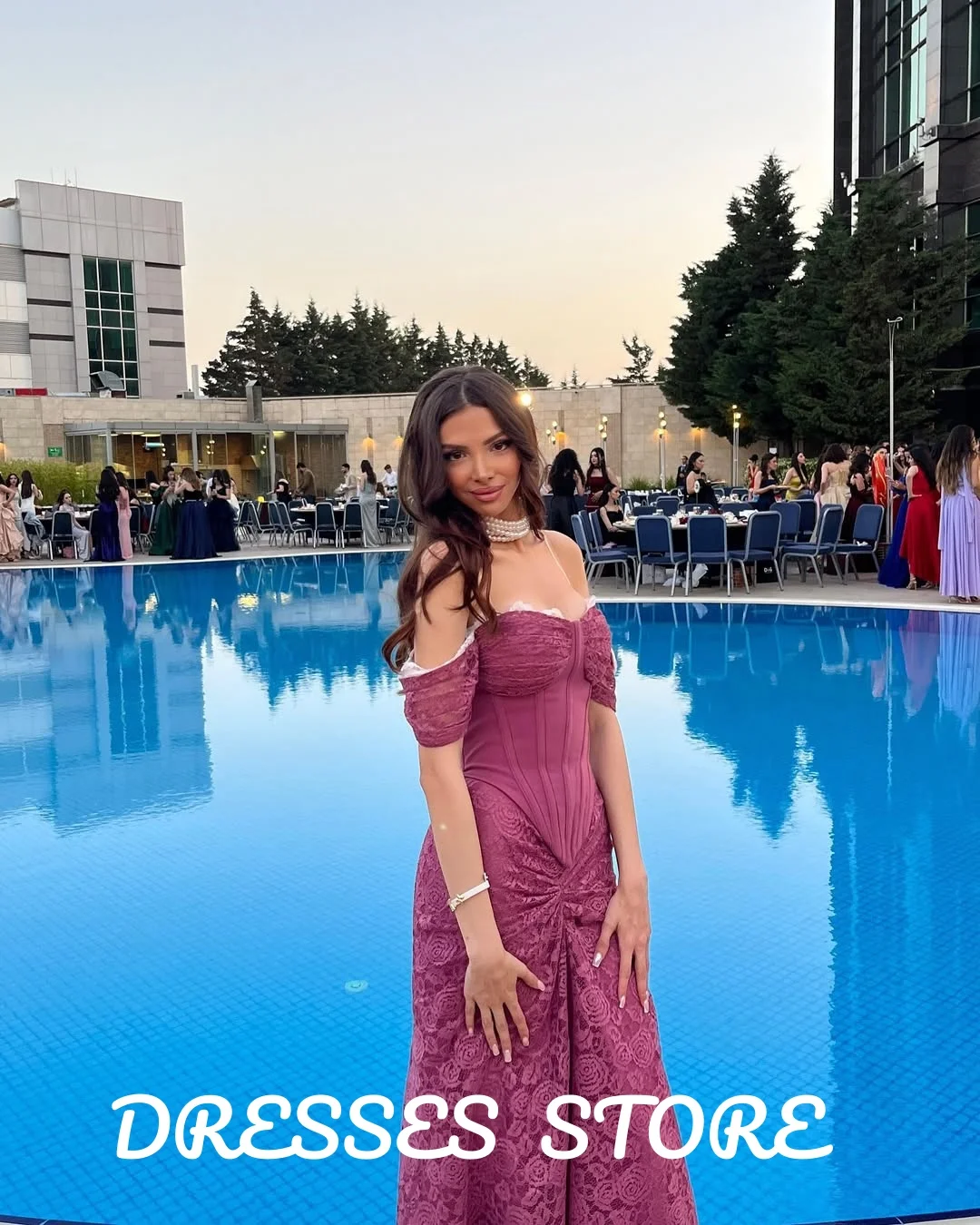 فستان سهرة جديد أنيق من الدانتيل الأحمر الأرجواني من MD بدون أكتاف على شكل قلب مناسبة خاصة فستان فيستدوس دي فييستا مخصص 2025