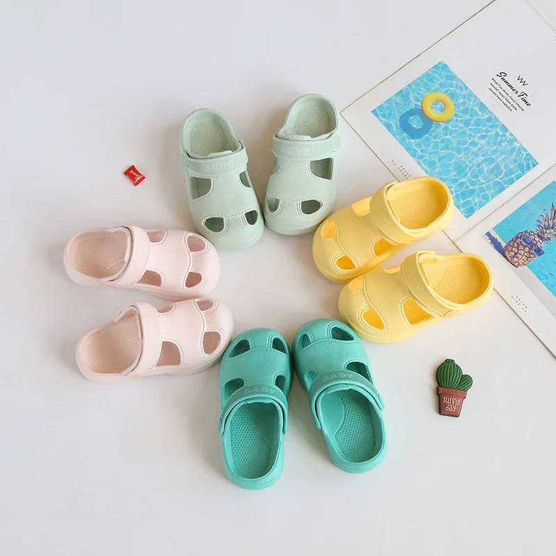 New Summer Children Shoes Non-Slip Slippers Baby Outdoor Fashion Hole Beach Sandals Slippers for Girl Boy