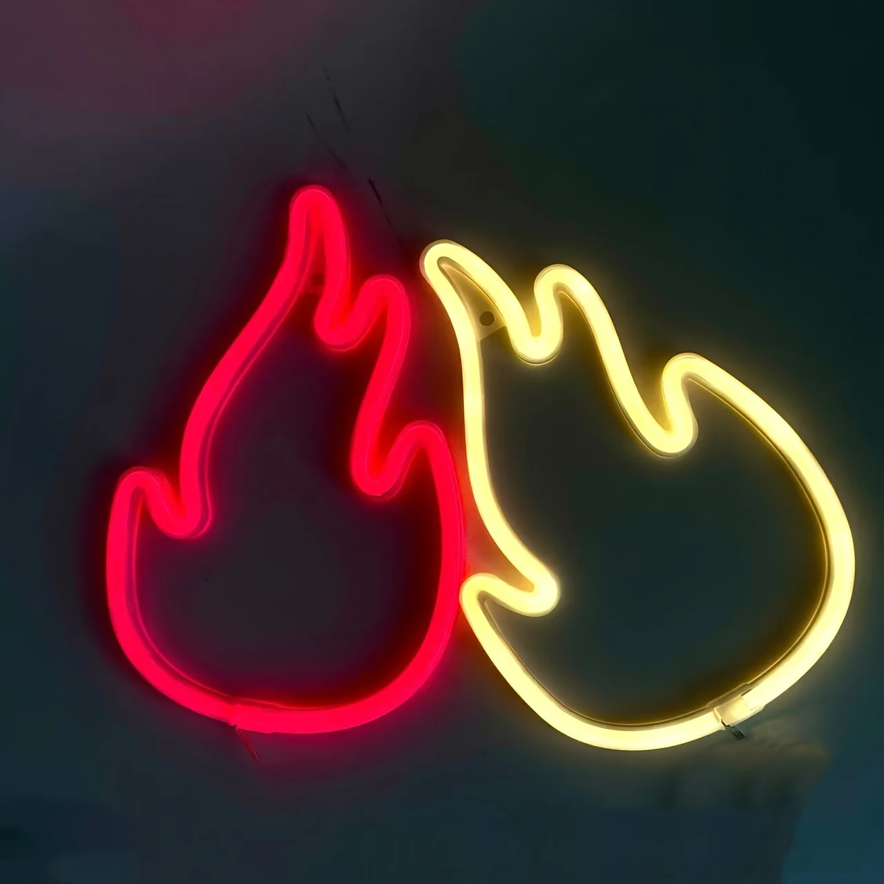 Светодиодная неоновая вывеска на Хэллоуин, украшение для вечеринки, атмосфера ужасов, фирменный неоновый кулон, ночник для комнаты, питание от USB или батареи (батарея в комплект не входит)