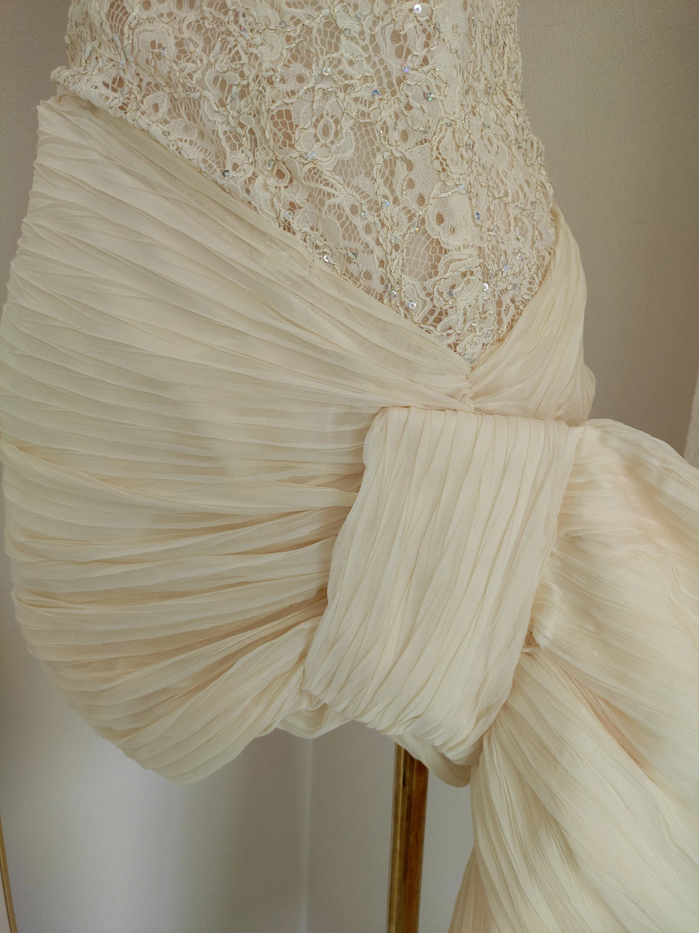 Corsé de encaje sin mangas para mujer, vestido de fiesta transparente de diseñador, vestido de noche elegante ajustado con volantes, vestido de fiesta Formal