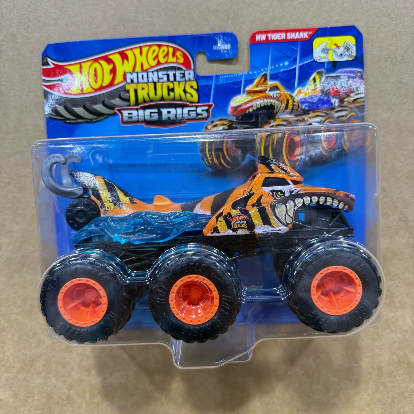 In Stock Hot Wheels HWN86 Monster Trucks Big Rigs Serise Alloy Diecast Model Large Tires Off Road Vehicle Collectible Toys Cars image 3