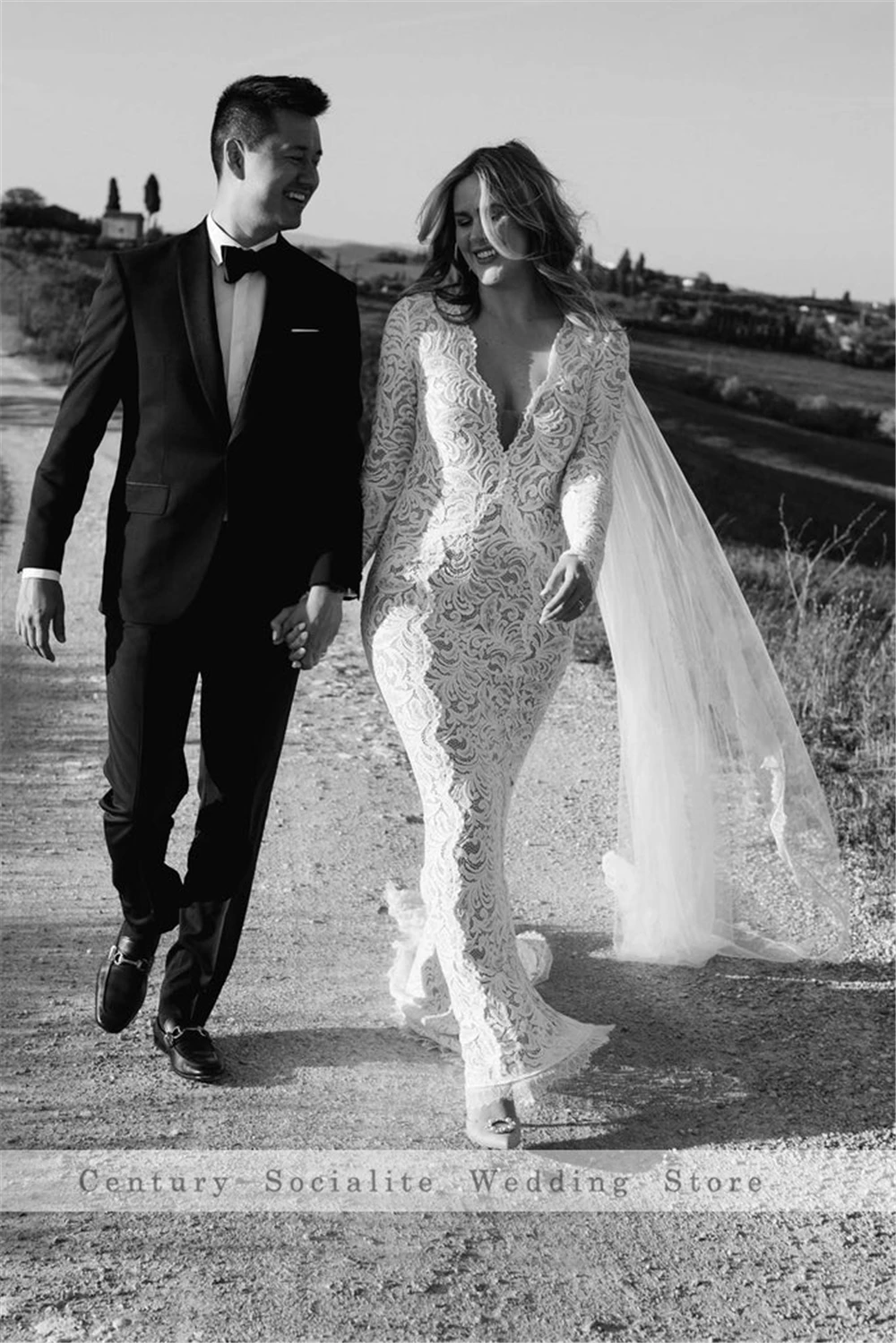 Boho Lace Wedding Dresses for Women Mermaid V Neck Backless Long Sleeve Simple Rustic Bridal Gowns for Bride Customized