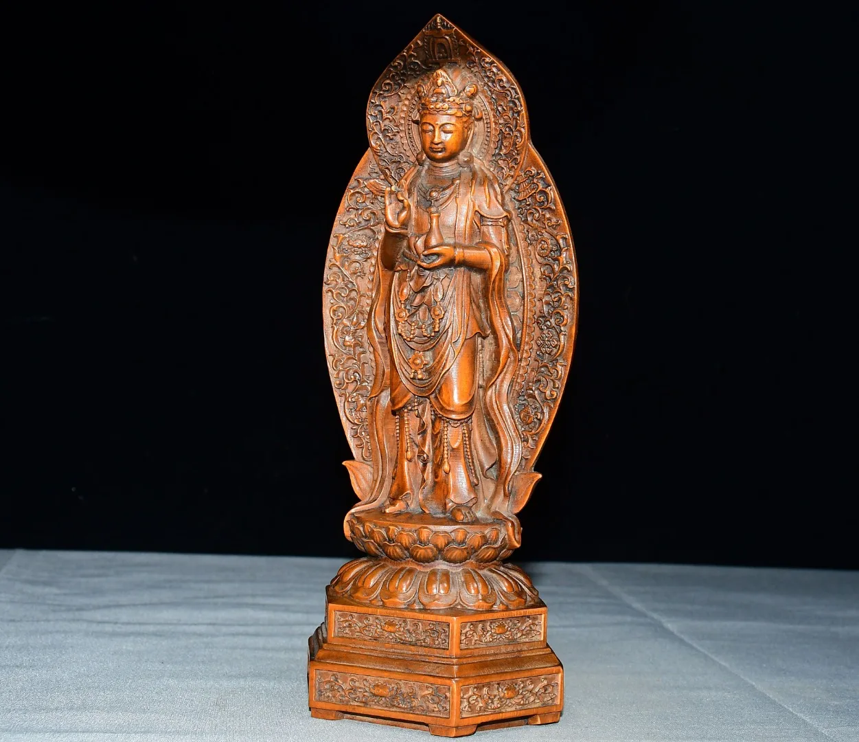 8"Old Boxwood Buddha Terrace Backlight clean bottle Guanyin Bodhisattva Standing Buddha Study screen Amass wealth Ornaments view 5